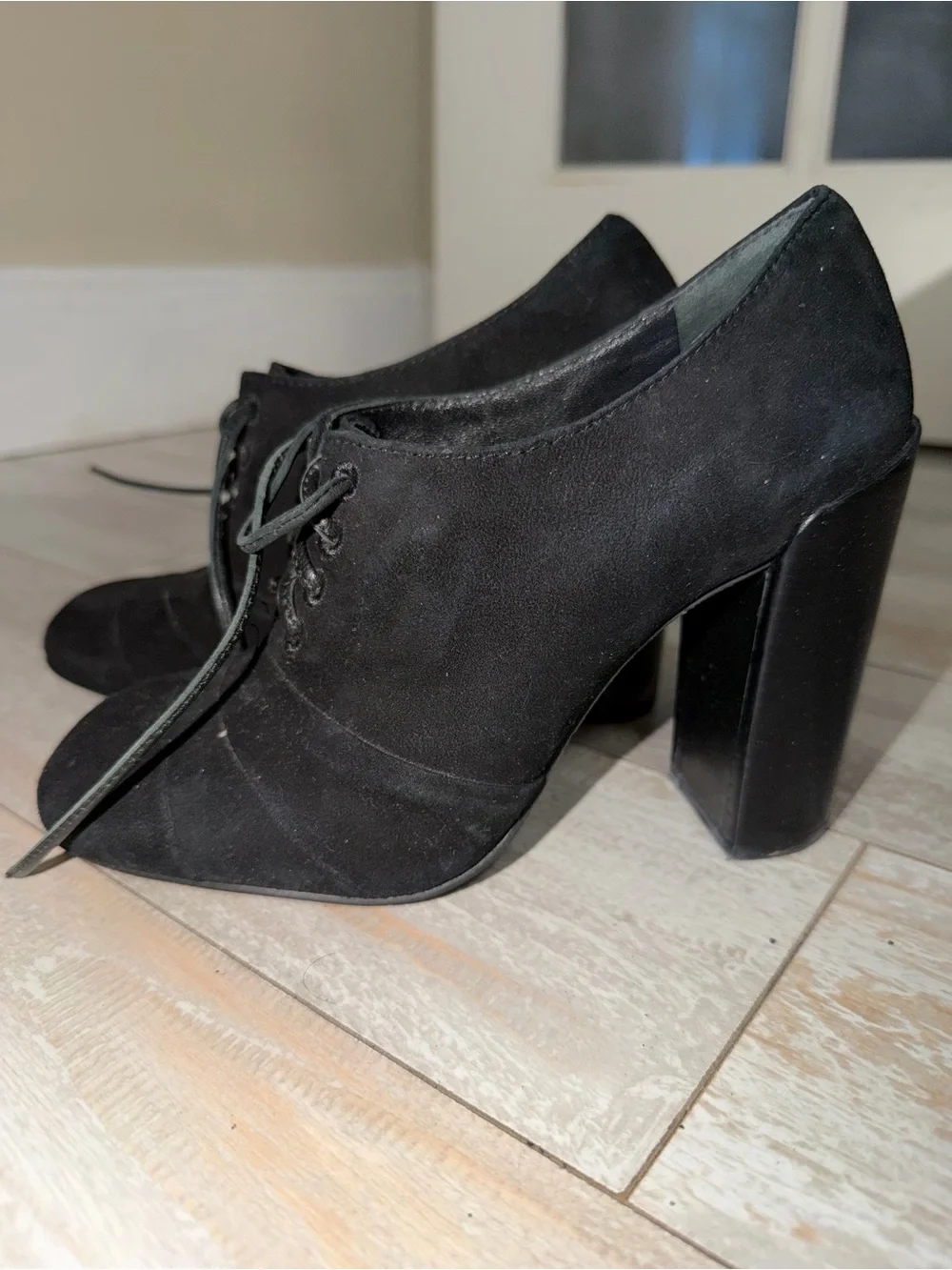 Tory Burch Black Suede Lace-Up Heel Oxfords